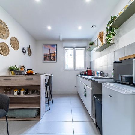 Le Cosy - Free Parking - Proche Gares Lille - Netflix - Wifi Lägenhet Mons-en-Baroeul Exteriör bild